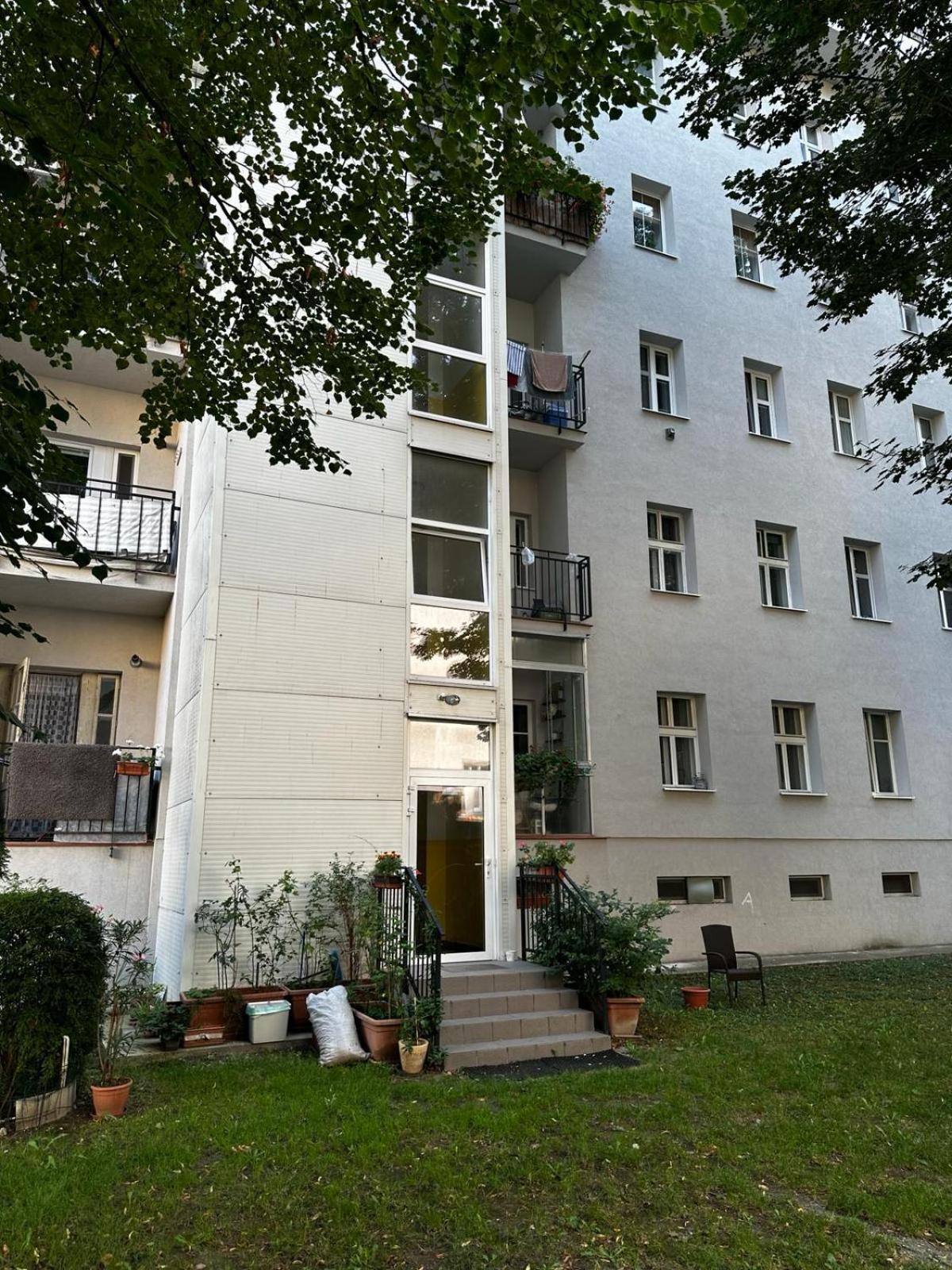 Urban Zenhouse No.2 - Breakfast Included Daire Bratislava Dış mekan fotoğraf