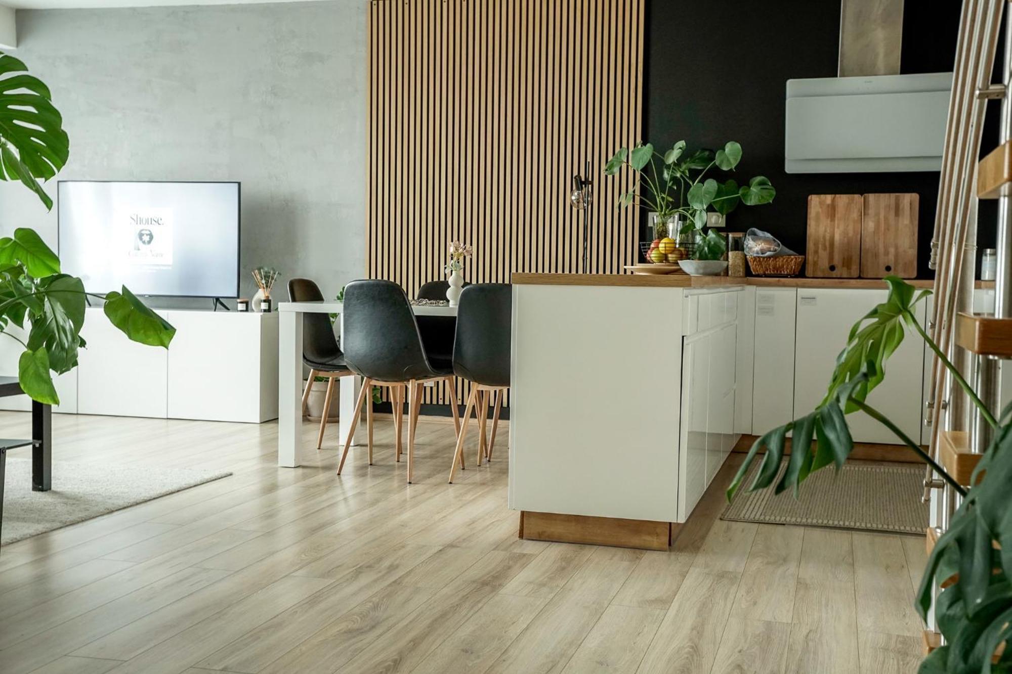 Urban Zenhouse No.2 - Breakfast Included Daire Bratislava Dış mekan fotoğraf